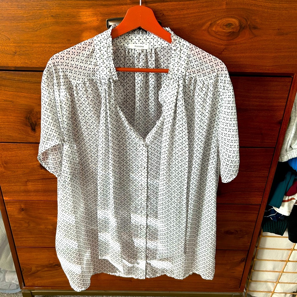 Pleione 2x plus blouse black and white sheer short sleeve